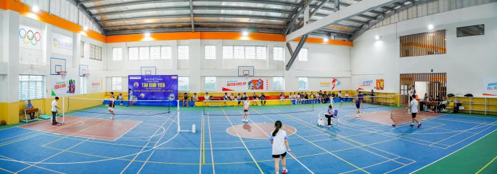 Giải thể thao chào đón tân sinh viên 2023 chính thức khép lại với nội dung thi đấu Cầu lông nam, nữ và Bóng đá nam 9