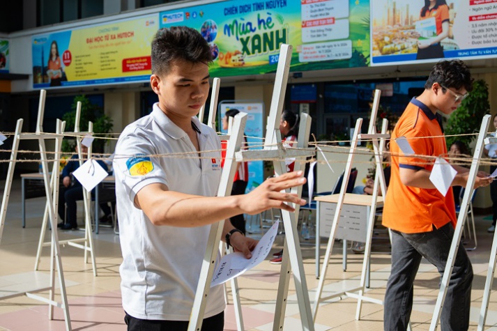 [Video] Định nghĩa môi trường đại học theo kiểu HUTECH: Đa sắc màu chuẩn gu Gen Z 34