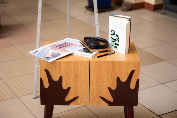 Ấn tượng với các sản phẩm độc đáo tại triển lãm đồ nội thất từ gỗ của sinh viên HUTECH 61