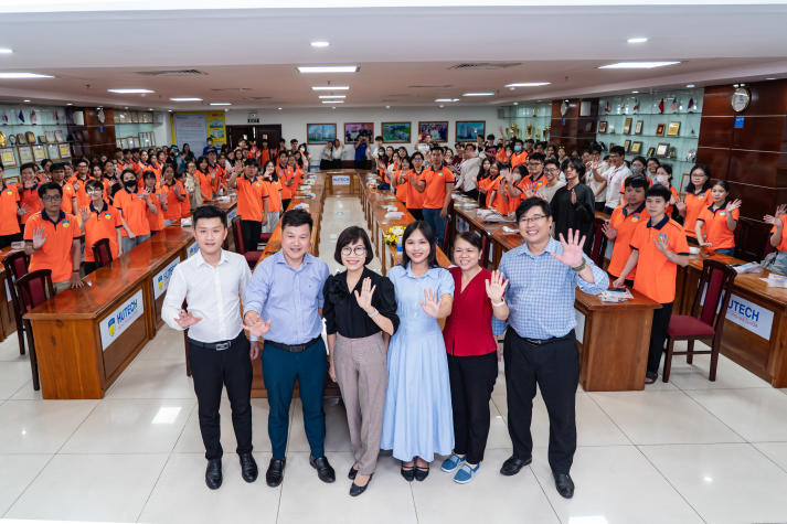 [Video] HUTECH-ers khám phá công thức vàng cho sức khỏe bền vững 72