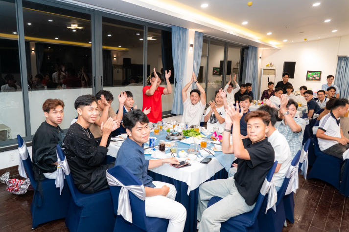 [Ảnh] Sinh viên Viện Văn hóa - Nghệ thuật - Thể thao trải nghiệm thực tiễn học phần Du lịch thể thao tại Vũng Tàu 137