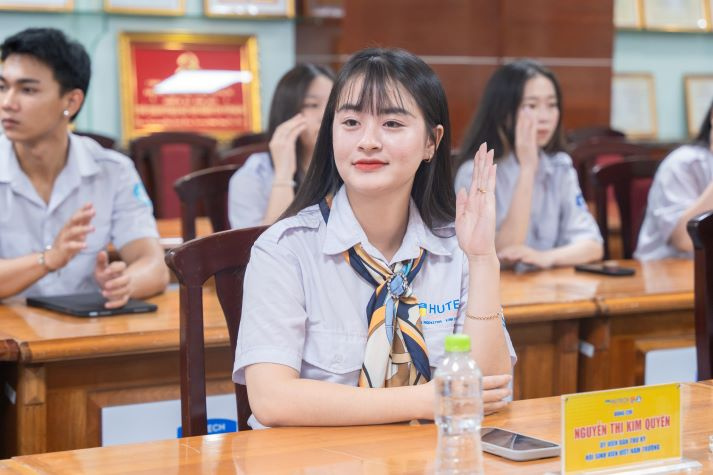 Đoàn - Hội HUTECH kiện toàn đội ngũ, củng cố lực lượng kế thừa cho nhiệm kỳ mới 330