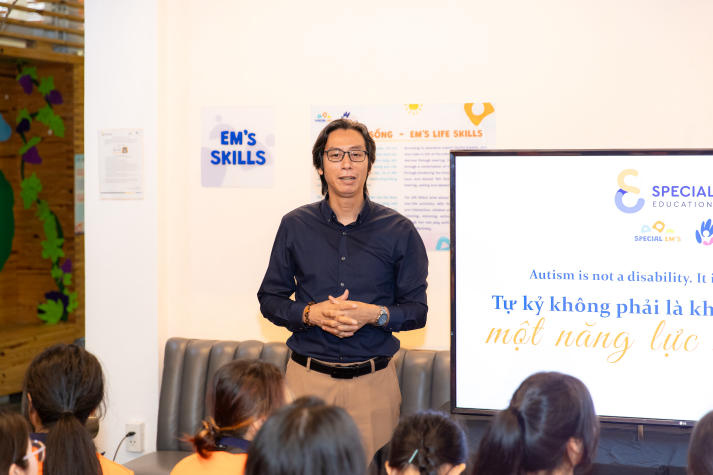 Hiểu từng trẻ, chọn đúng cách đồng hành: Bài học thực tế của sinh viên Tâm lý học 71