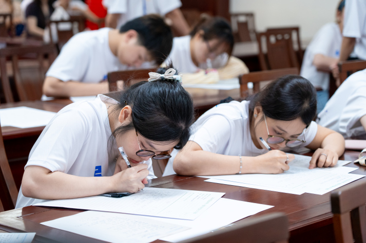 Sinh viên Khoa Hàn Quốc học giành 4 giải thưởng tại Ngày hội chữ Hàn Hangeul 2026 104