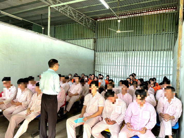 Sinh viên Tâm lý học trải nghiệm công tác hỗ trợ điều trị nghiện và chăm sóc sức khỏe tâm thần 15