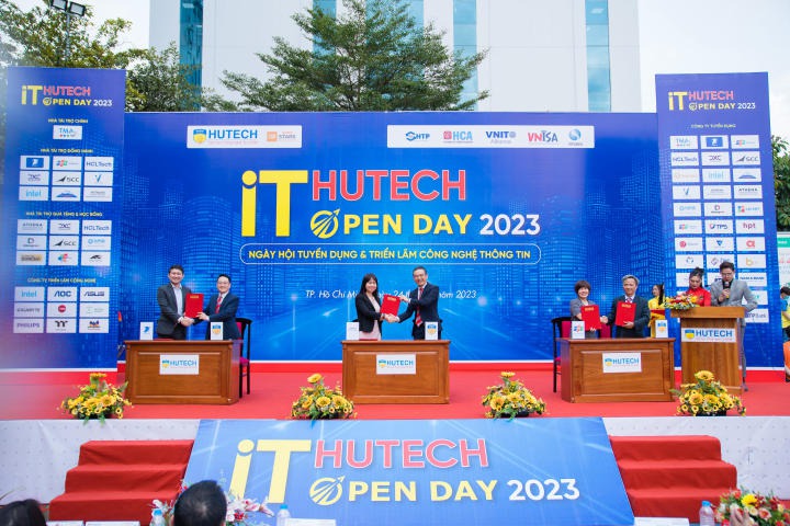 Gần 50 doanh nghiệp mang đến 3000 vị trí tuyển dụng hấp dẫn cho sinh viên tại HUTECH IT OPEN DAY 2023 182