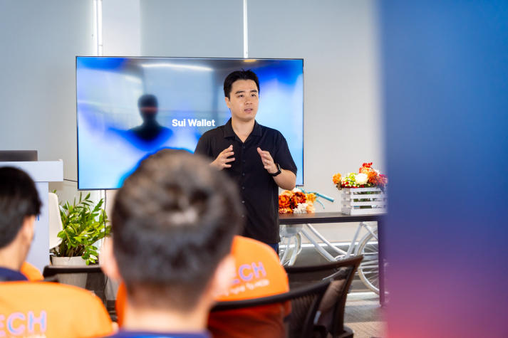 Tham quan SUI Việt Nam, sinh viên Công nghệ thông tin khám phá cơ hội nghề nghiệp với Blockchain và Web3 30
