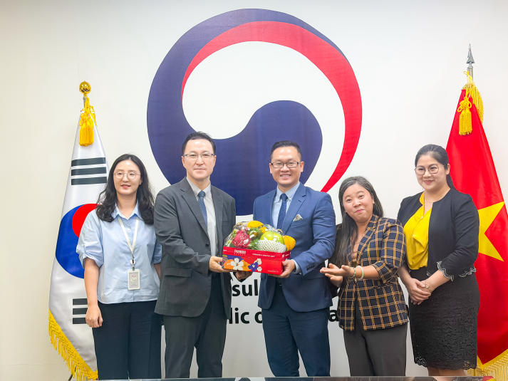 Khoa Hàn Quốc học HUTECH thắt chặt hợp tác giáo dục với Tổng Lãnh sự quán Hàn Quốc 44