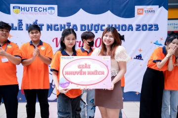 Rộn ràng lễ kết nghĩa của tân binh Khoa Dược HUTECH cùng anh chị các khóa 85