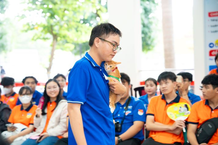 Sinh viên đam mê Thú y nắm bắt cơ hội thử sức tại sân chơi học thuật “Tôi là Bác sĩ Thú y” vào tháng 3 tới 39