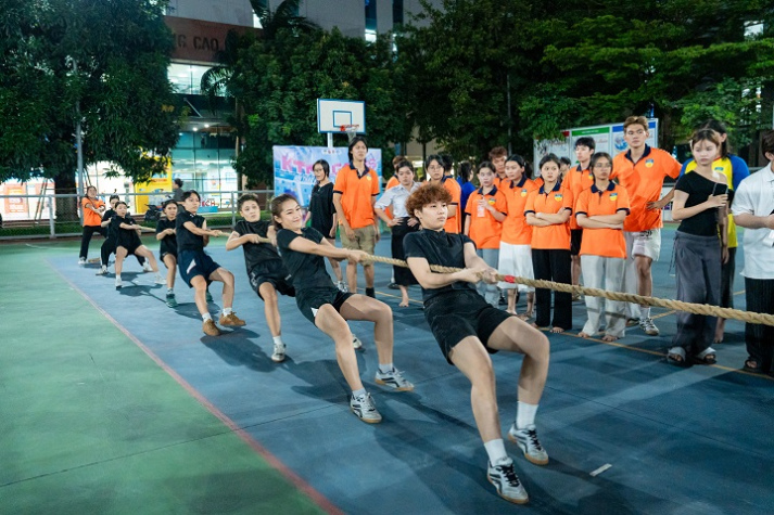 Sinh viên Kiến trúc - Mỹ thuật bứt tốc trong ngày hội thể thao 44