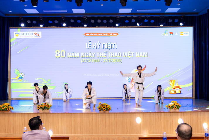 Đội tuyển Taekwondo HUTECH xuất sắc giành 7 huy chương tại Cup Taekwondo 211