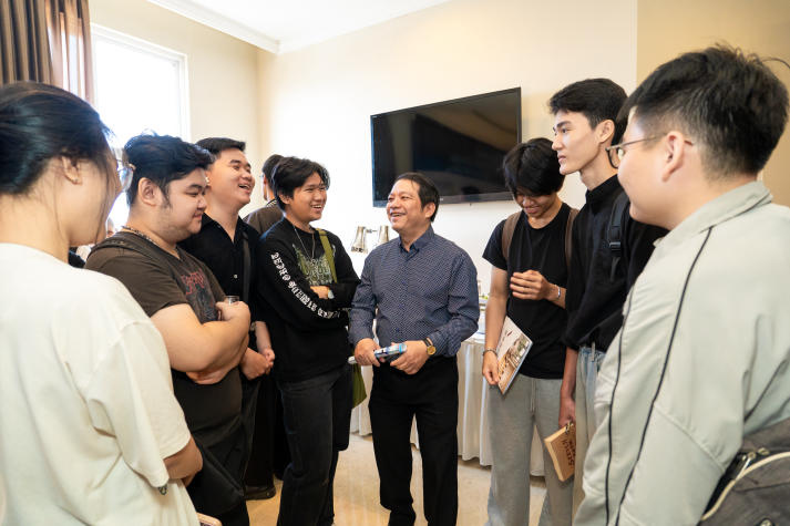 THIET THACH Group mang xu hướng vật liệu mới đến với sinh viên Khoa Kiến trúc - Mỹ thuật 76