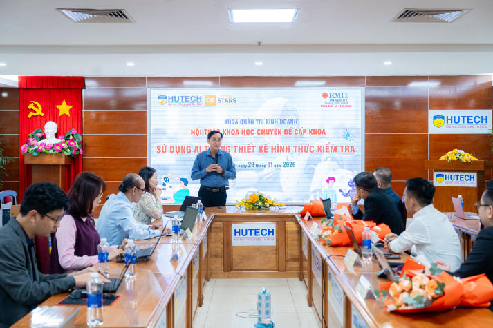 Giảng viên Khoa Quản trị kinh doanh HUTECH nâng cấp kỹ năng sử dụng AI trong kiểm tra - đánh giá sinh viên 52
