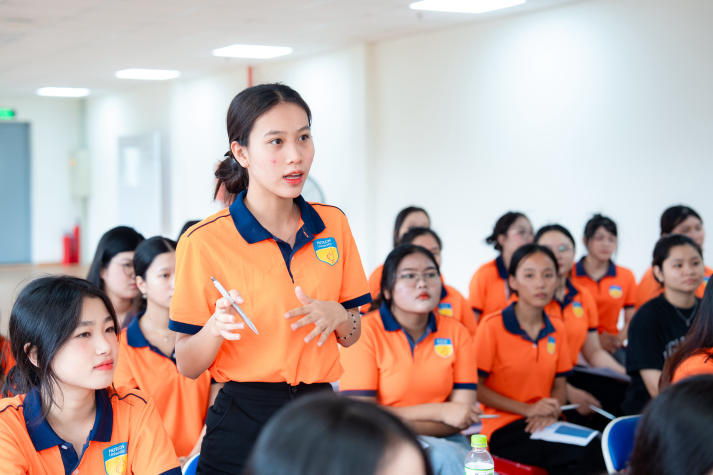 Sinh viên Trung Quốc học khám phá “guồng vận hành” doanh nghiệp quốc tế tại Taya Canvas Việt Nam 89