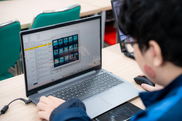 Bản lĩnh IT-ers bùng nổ tại Chung kết Cuộc thi HUTECH Network Cracking 2025 70