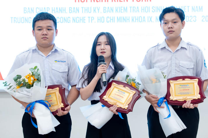 Thế hệ cán bộ Hội HUTECH mới ra mắt: Sẵn sàng cống hiến, dẫn dắt phong trào sinh viên 65