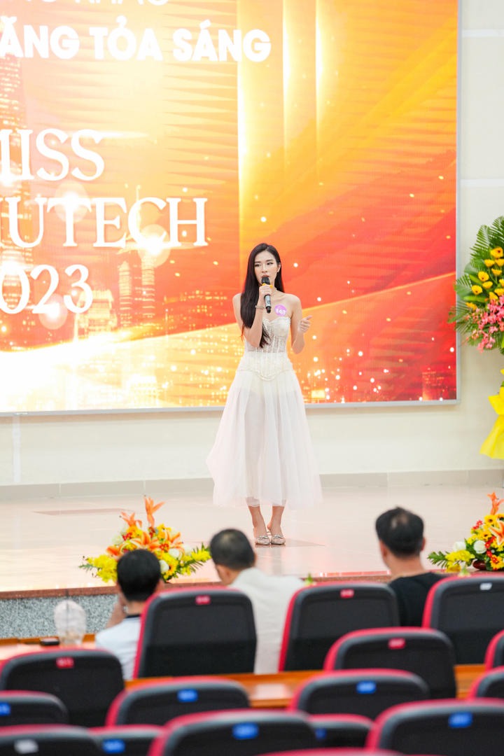 Top 45 Miss HUTECH 2023 tự tin “khoe” tài tại phần thi “Tài năng tỏa sáng” 127