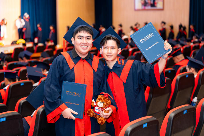 [Video] Từ sàn đấu đến lễ vinh danh: Câu chuyện bản lĩnh của tân khoa HUTECH Nguyễn Phạm Vĩnh Khang 102