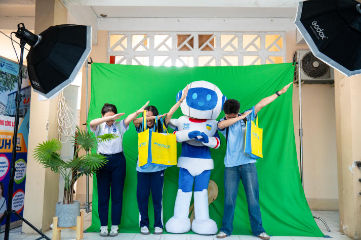 Tư vấn mùa thi 2026 tại Đồng Nai: HUTECH “all-in” bí kíp chọn ngành và chính sách học phí, học bổng cho teen 2k8 154