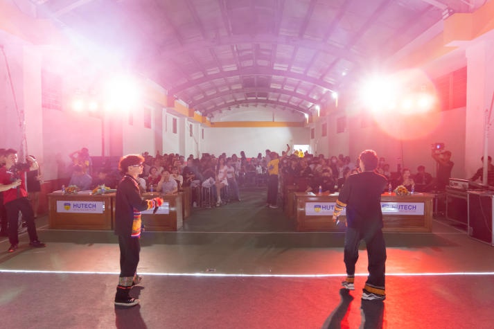 [Video] Khám phá muôn màu sắc Việt tại đêm nhạc “Xuân sẻ chia 2024” của Viện Công nghệ Việt - Nhật 27