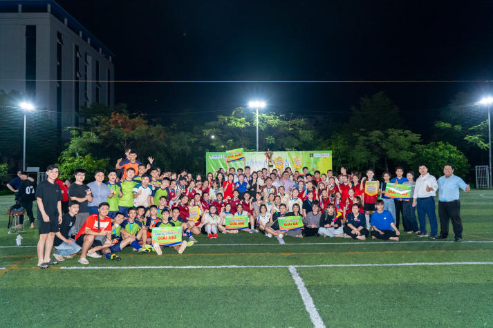 [HUTECH Games 2026] Lộ diện ngôi vương Bóng đá nam, nữ sau loạt trận Chung kết kịch tính 197