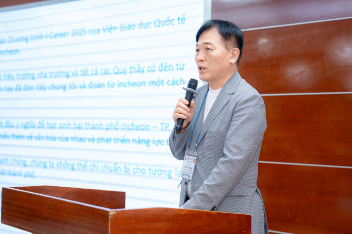 HUTECH and Incheon students engage in Vietnam-Korea cultural exchange 71