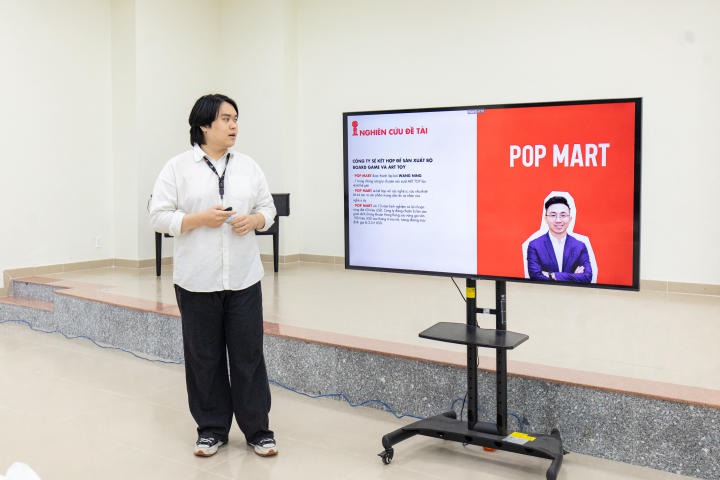 “Choáng ngợp” với loạt đồ án tốt nghiệp ấn tượng của sinh viên ngành Thiết kế đồ họa HUTECH 115