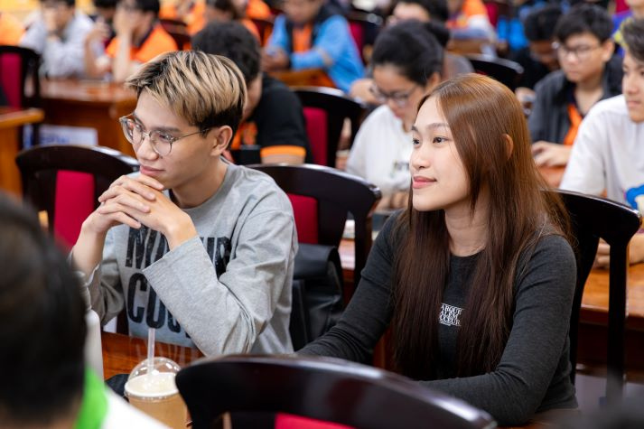 HUTECH-ers cập nhật kỹ năng quản lý truyền thông và xây dựng thương hiệu trong thời đại AI 82