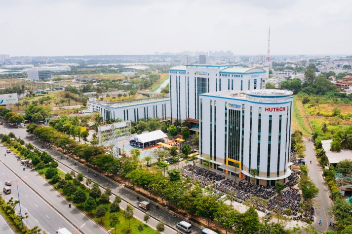 Ban Chỉ đạo Phát triển bền vững HUTECH (HUTECH Sustainable Development Committee) 15