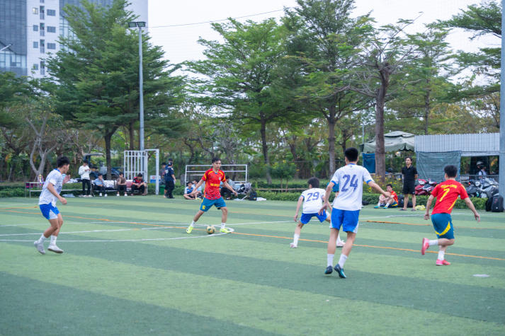 [Ảnh] Bế mạc Hội thao sinh viên Khoa Xây dựng và Viện Khoa học Ứng dụng: Lan tỏa sức trẻ, khép lại mùa giải sôi nổi 17