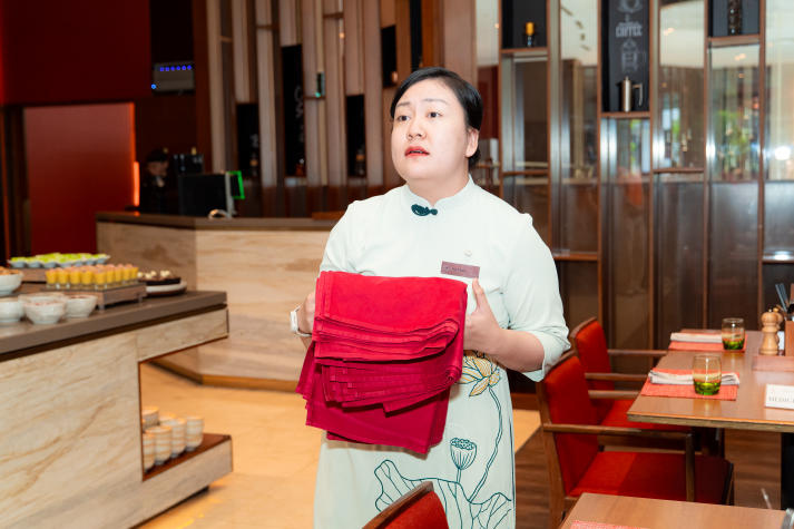 [Ảnh] Chạm tiêu chuẩn 5 sao tại Sheraton Hotel cùng sinh viên I-HUTECH 31