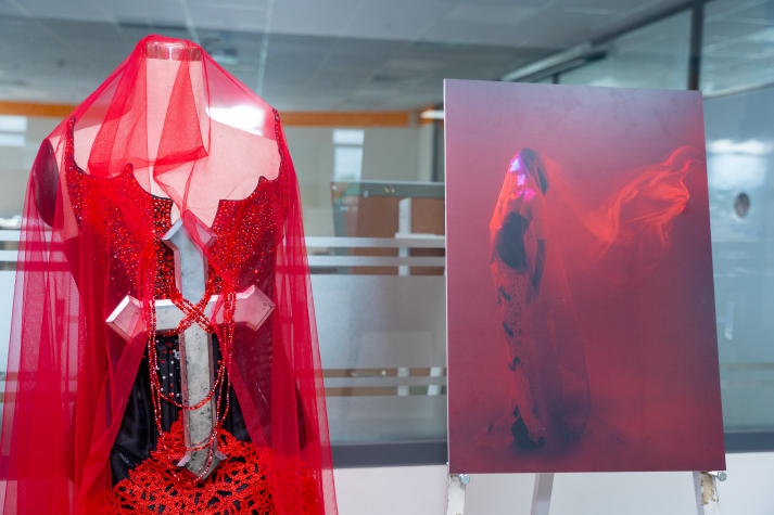 [Video] Chiêm ngưỡng loạt đồ án trang phục Dạ hội - Lễ hội đầy ấn tượng của sinh viên ngành Thiết kế thời trang 62