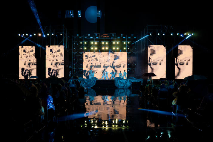 [Video] Âm vang Quốc kỳ: Sinh viên năm 2 Quản trị sự kiện tổ chức concert quy mô, chạm đến trái tim khán giả 77