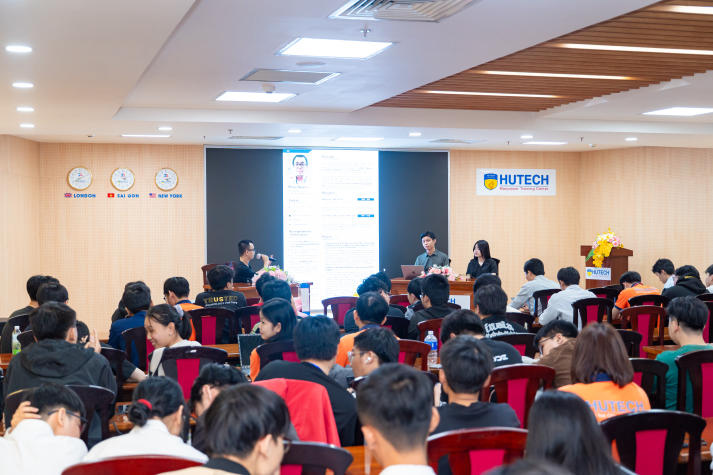 Trang bị kỹ năng ứng tuyển, sinh viên Công nghệ thông tin tự tin bước vào “đấu trường” tuyển dụng 65