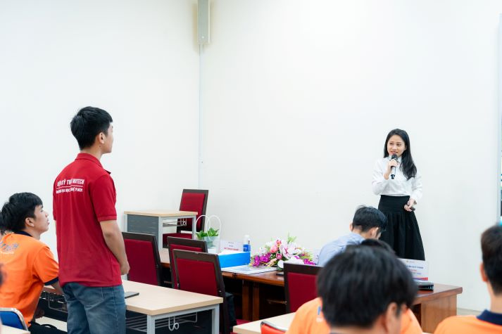 [Ảnh] HUTECH Innovatalk 2026: Sinh viên giải bài toán nông nghiệp đa giá trị từ thực tiễn xã Bình Mỹ (TP.HCM) 144