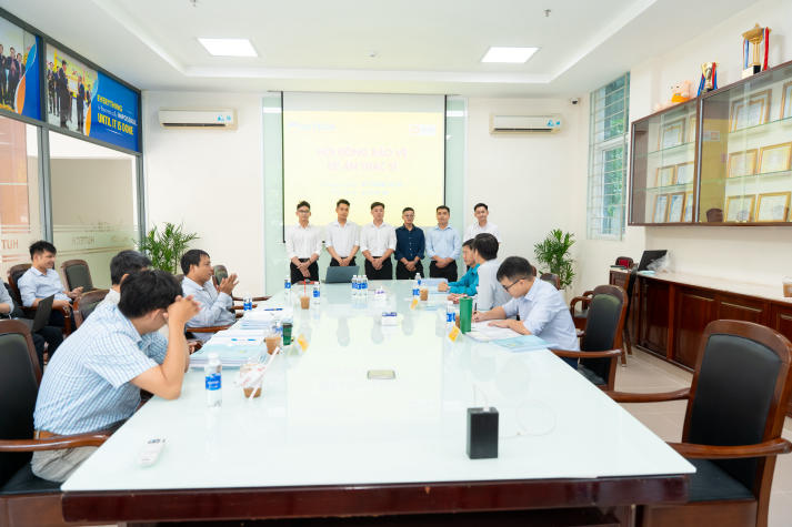 Các giải pháp kỹ thuật tiên tiến được giới thiệu tại buổi bảo vệ đề án Thạc sĩ ngành Kỹ thuật ô tô HUTECH 43