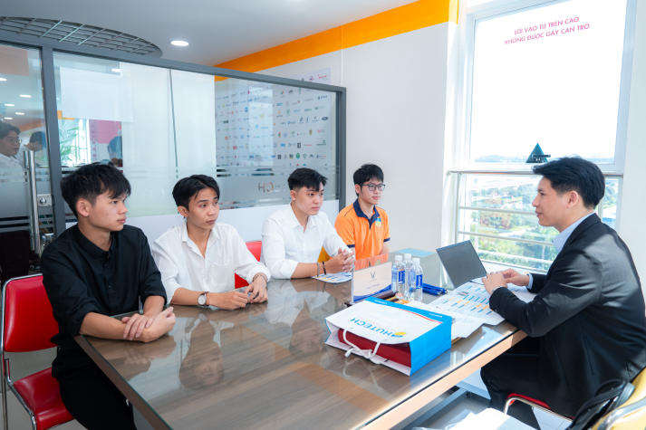 Bắt nhịp tuyển dụng từ giảng đường, sinh viên Công nghệ ô tô sẵn sàng thực chiến 64