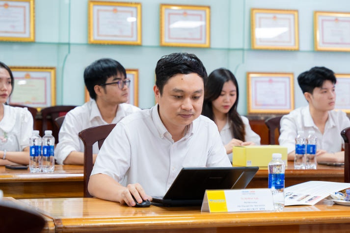 35 sinh viên VJIT báo cáo kết quả chương trình thực tập tại Nhật Bản 17