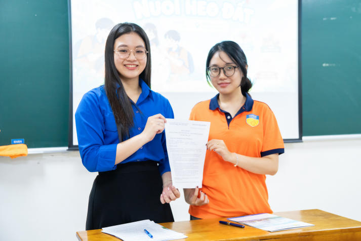 “Hành trình gieo hạt” khơi dậy tinh thần nhân ái trong sinh viên Khoa Nhật Bản họ 42