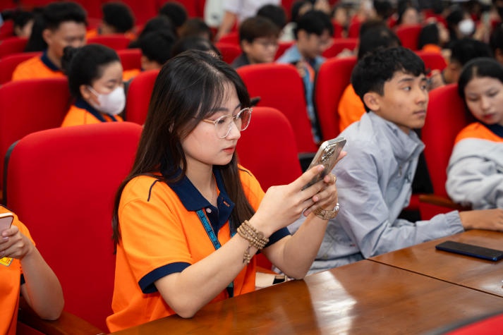 Lộ diện Top 06 vòng Chung kết Cuộc thi HUTECH Young Leaders 2024 74