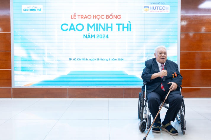 25 suất học bổng Cao Minh Thì trị giá 250 triệu được trao đến sinh viên, học viên cao học, nghiên cứu sinh 40