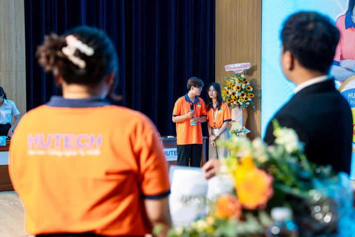Tỏa sáng bản lĩnh luật sư trẻ trong thời kỳ hội nhập tại HUTECH LEC 2025 197