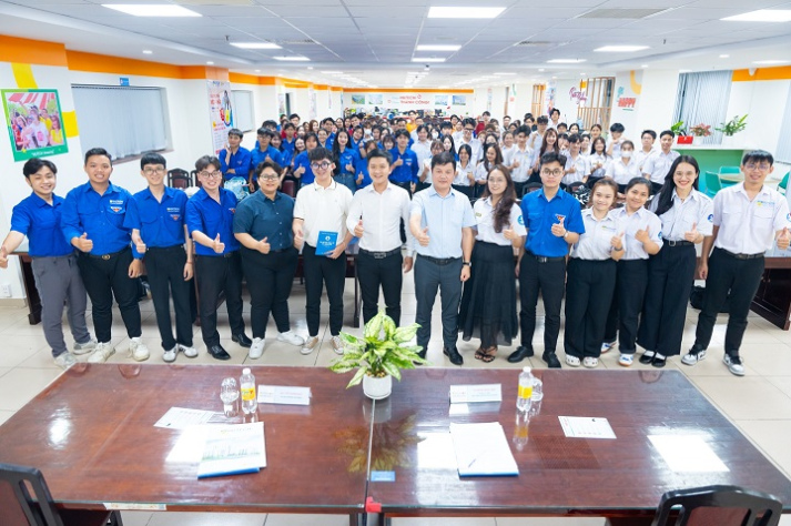 Tuổi trẻ HUTECH sẵn sàng cho Đại hội Đại biểu Hội Sinh viên Việt Nam Trường lần thứ X - Nhiệm kỳ 2025-2028 23