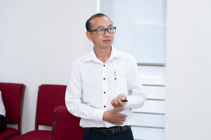 Tư duy pháp lý gắn liền thực tế được thể hiện tại buổi bảo vệ luận văn Thạc sĩ ngành Luật kinh tế 24