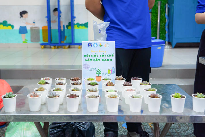 Kết nối cộng đồng, lan tỏa hoạt động xanh cùng sinh viên Khoa Tài chính - Thương mại 113