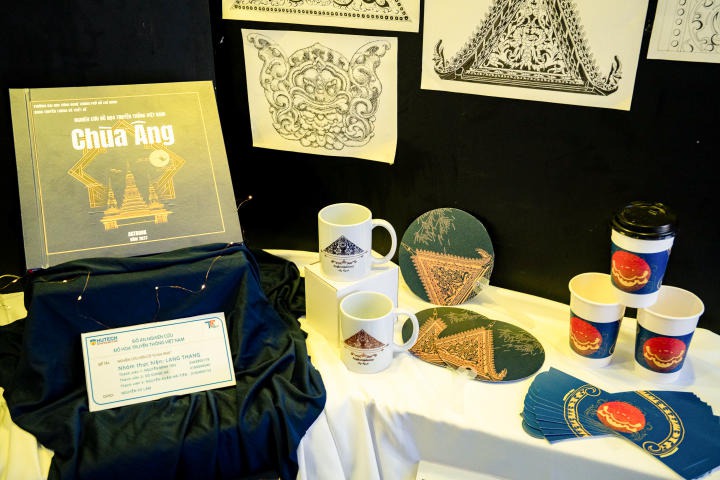 Mãn nhãn với loạt thiết kế ấn tượng trong triển lãm đồ họa vốn cổ và đồ họa bao bì của sinh viên Thiết kế đồ họa HUTECH 78