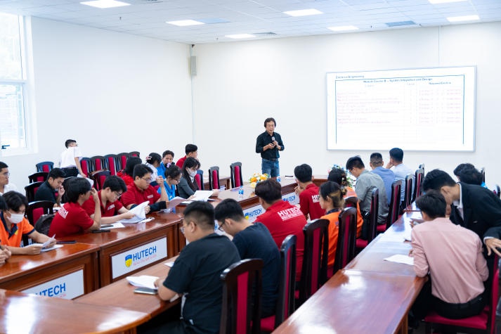 Sinh viên Viện Kỹ thuật HUTECH “bỏ túi bí kíp” chinh phục học bổng Đài Loan 78