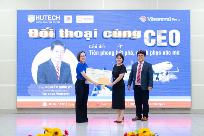 [Video] CEO Nguyễn Quốc Kỳ kể chuyện chinh phục ước mơ cùng sinh viên HUTECH 98