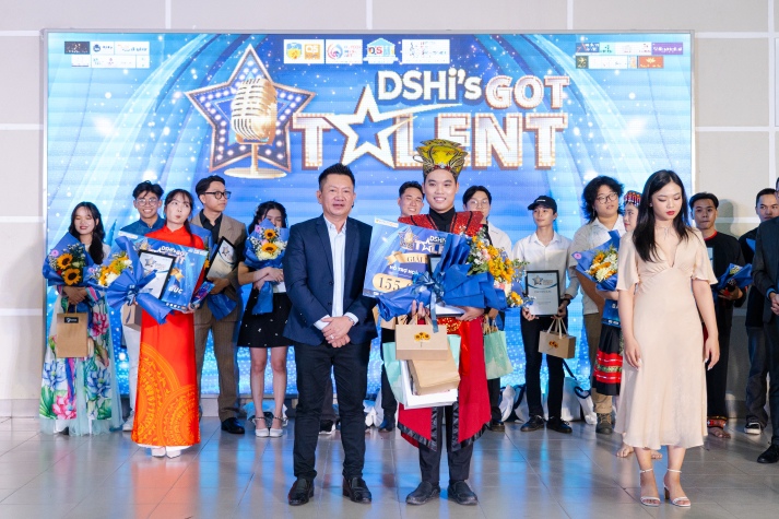 Đốn tim khán giả với giọng hát đầy nội lực, thí sinh Nguyễn Thành Trung trở thành tân Quán quân DSHi's Got Talent 162